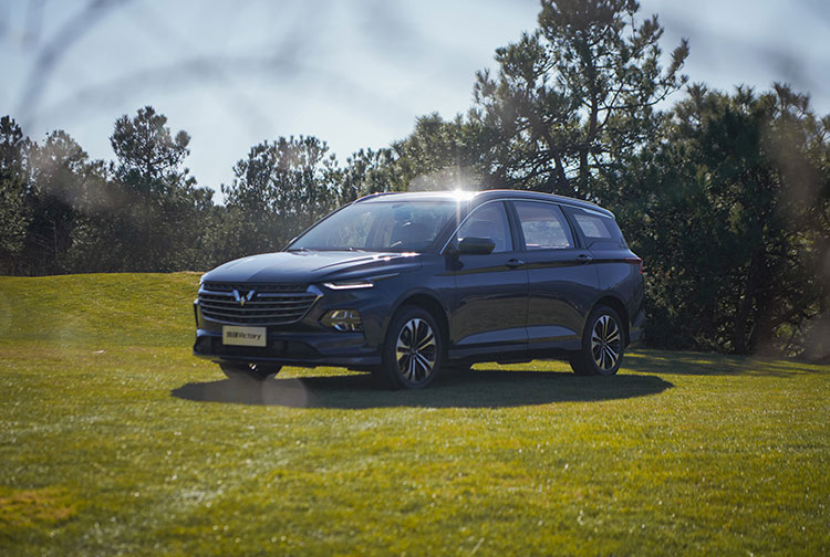 满足用户购车需求，看五菱如何玩转超级品牌专区